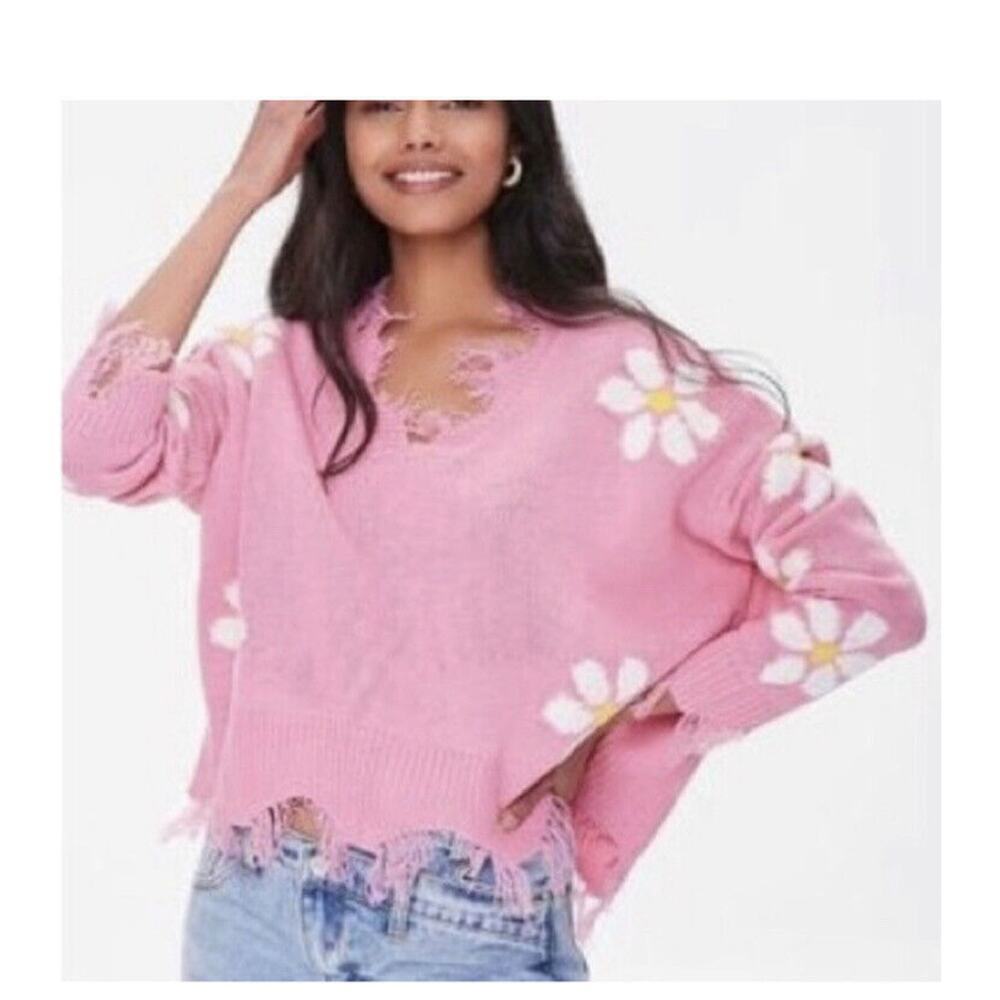 Just Polly Pink Daisy Flower Cropped Raw Hem Distressed Sweater Size Medium